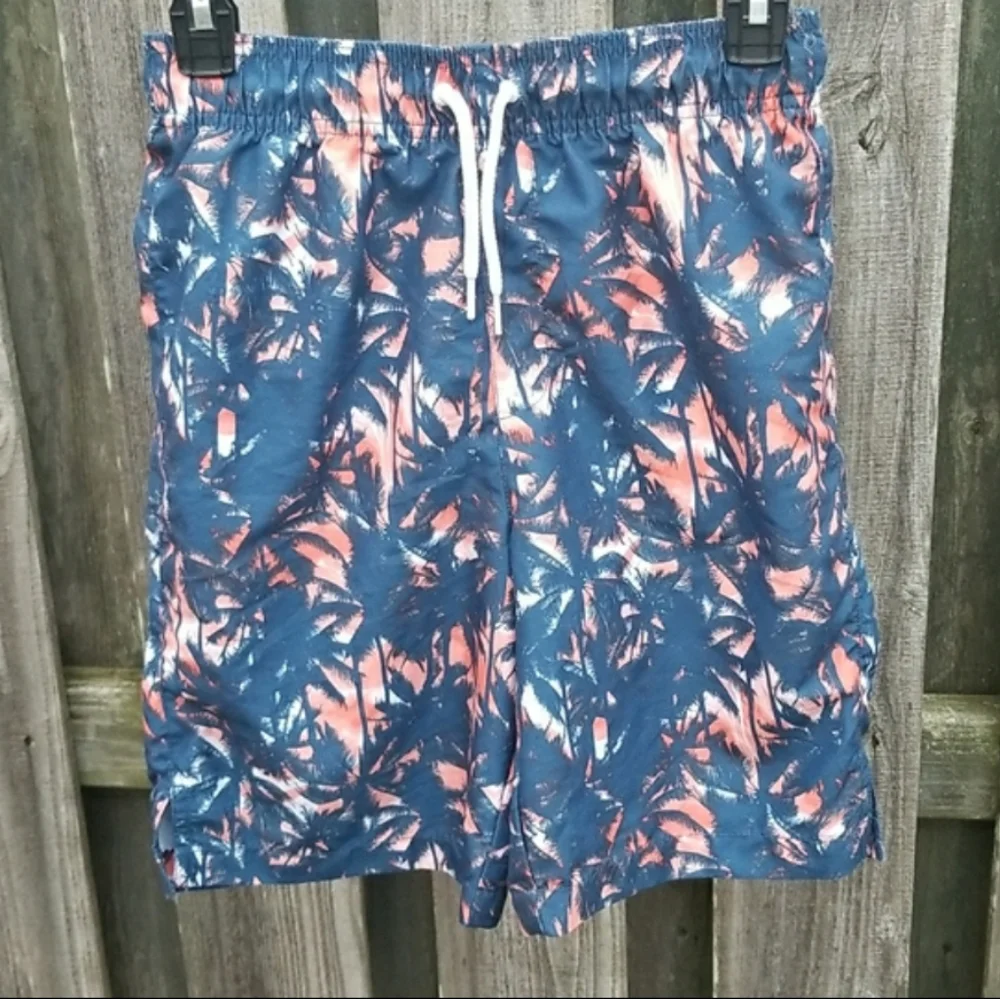 NEW Boy's Tropical Print Swim Trunks